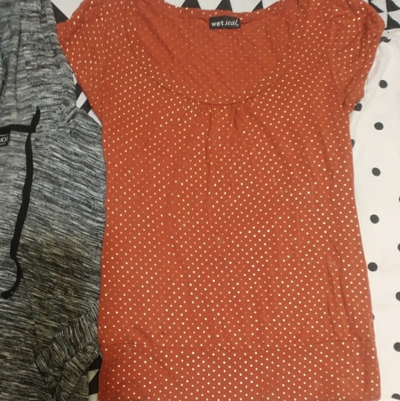 Almost Famous,Forever21,Wet Seal Small T Bundle - Picture 3 of 8